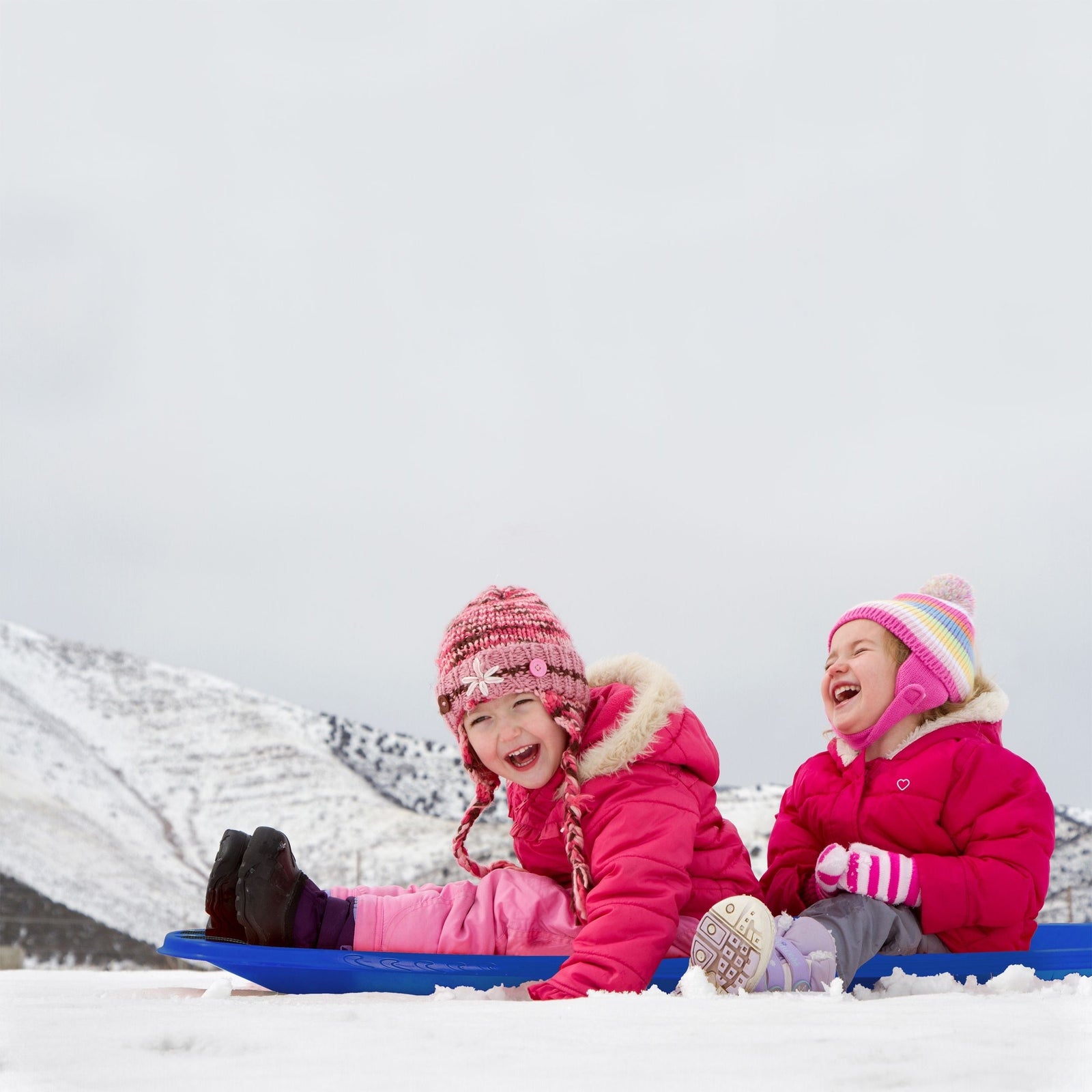 Kids' Large 3-Person Lightweight Plastic Winter Snow Sled/Toboggan L7X4 - product image 6