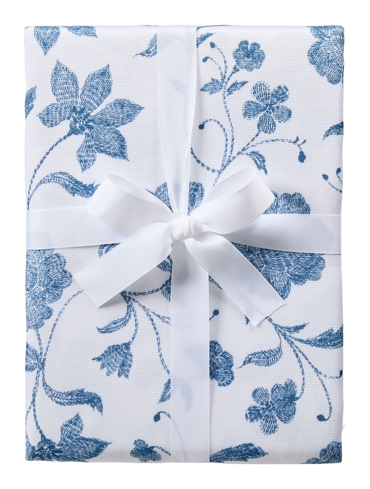 Spill Resistant Floral Print Table Cloth, Blue/White, 60-in x 104-in H1E3 - product image 1