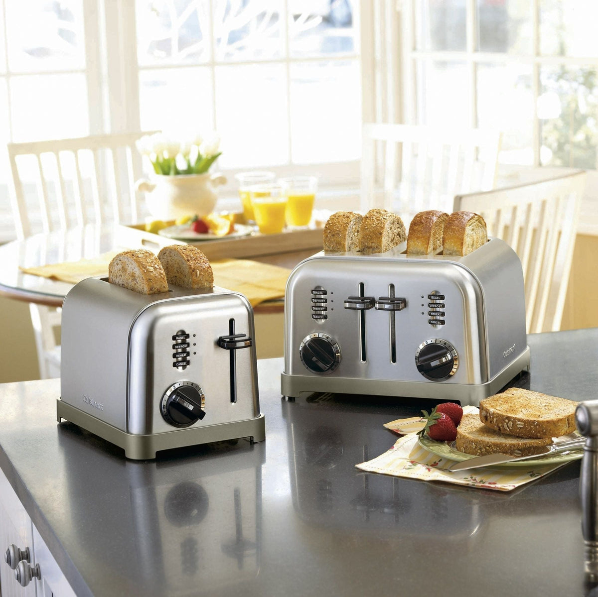 Metal Classic Toaster with 6 Settings, Stainless Steel, 2-Slices R6C8 - product image 5
