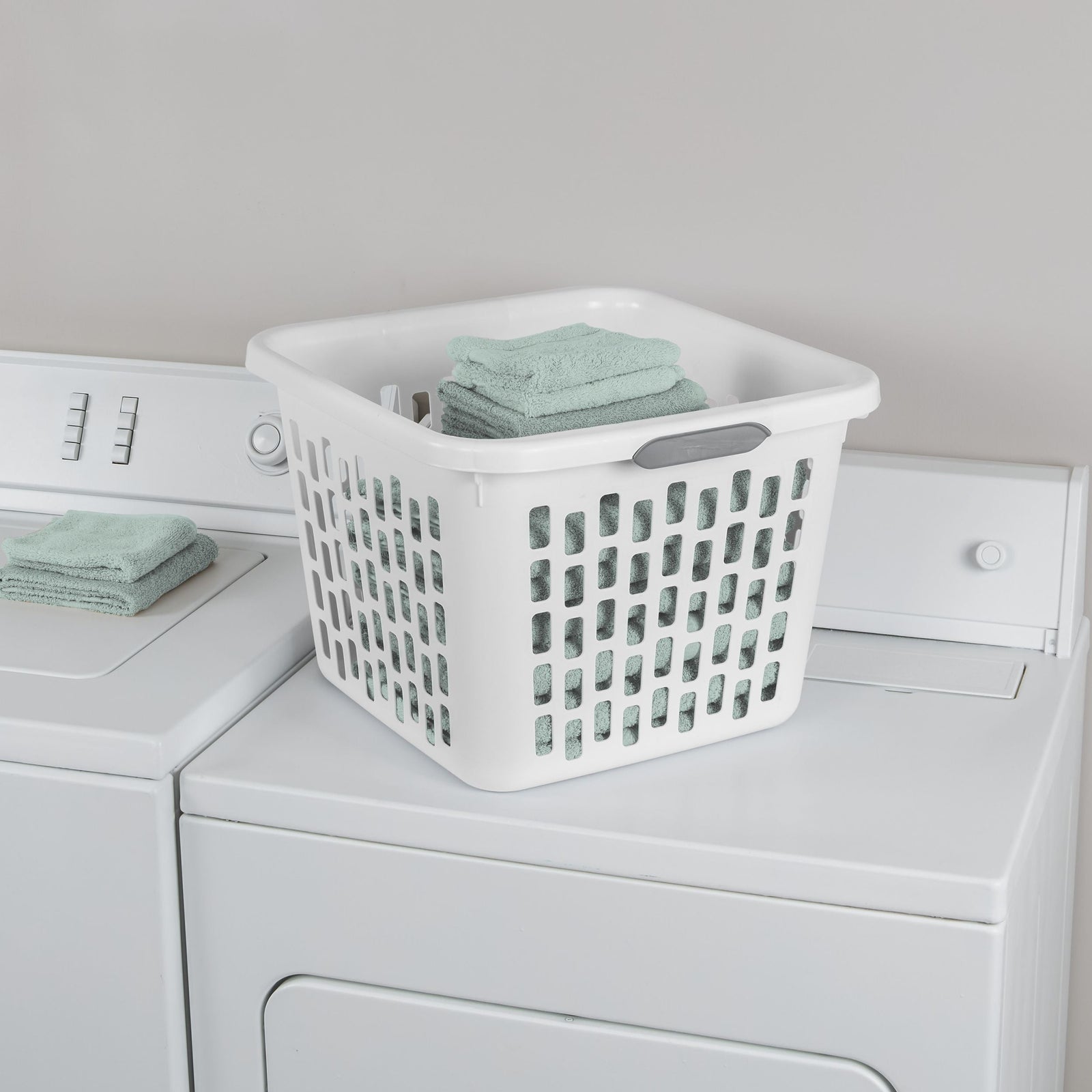 Ultra Square Laundry Basket, 53-L Capacity V0K6 - product image 4