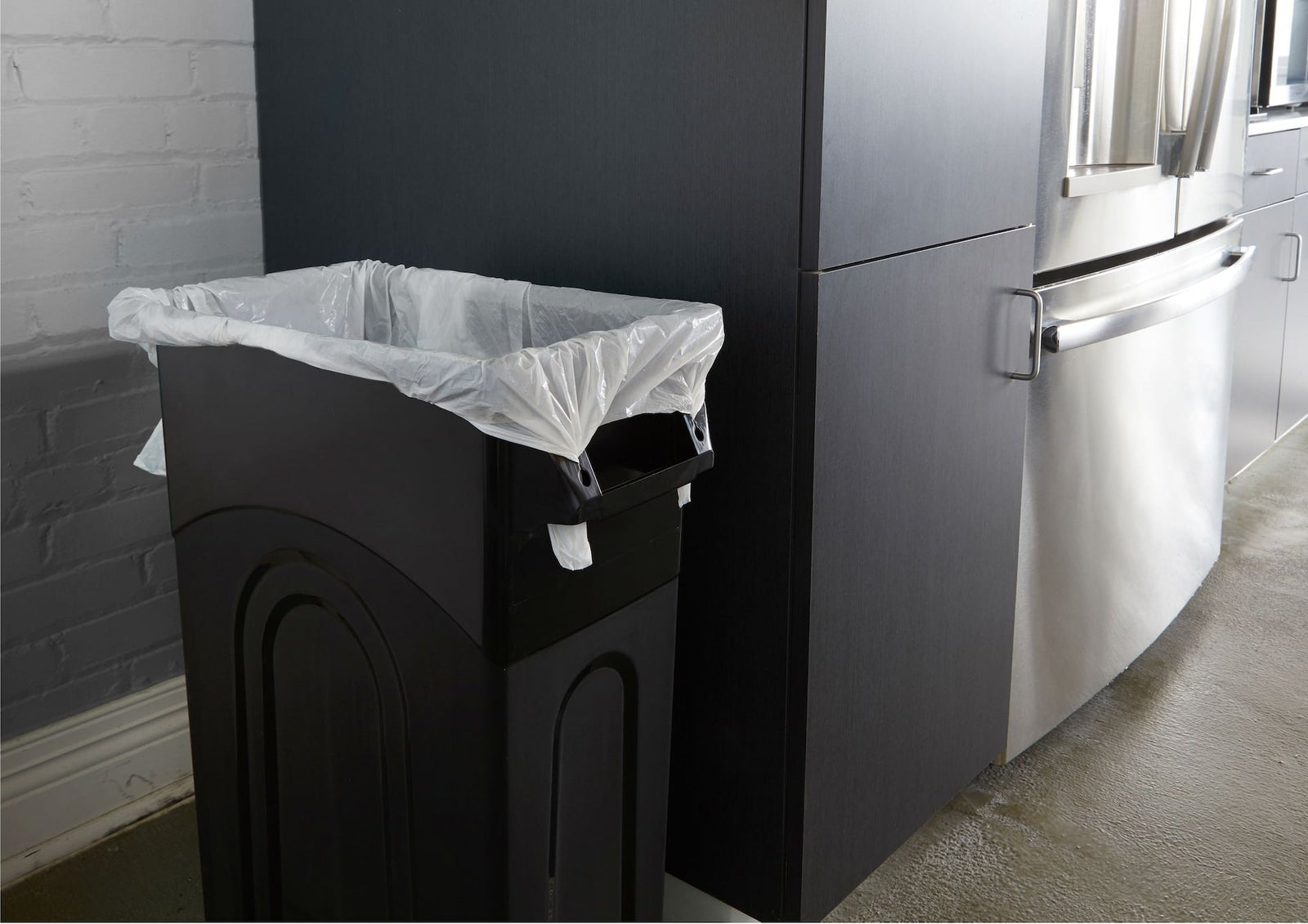Solutions Plastic Tall Slim Rectangular Garbage Can, Black, 87-L P8G6 - product image 6