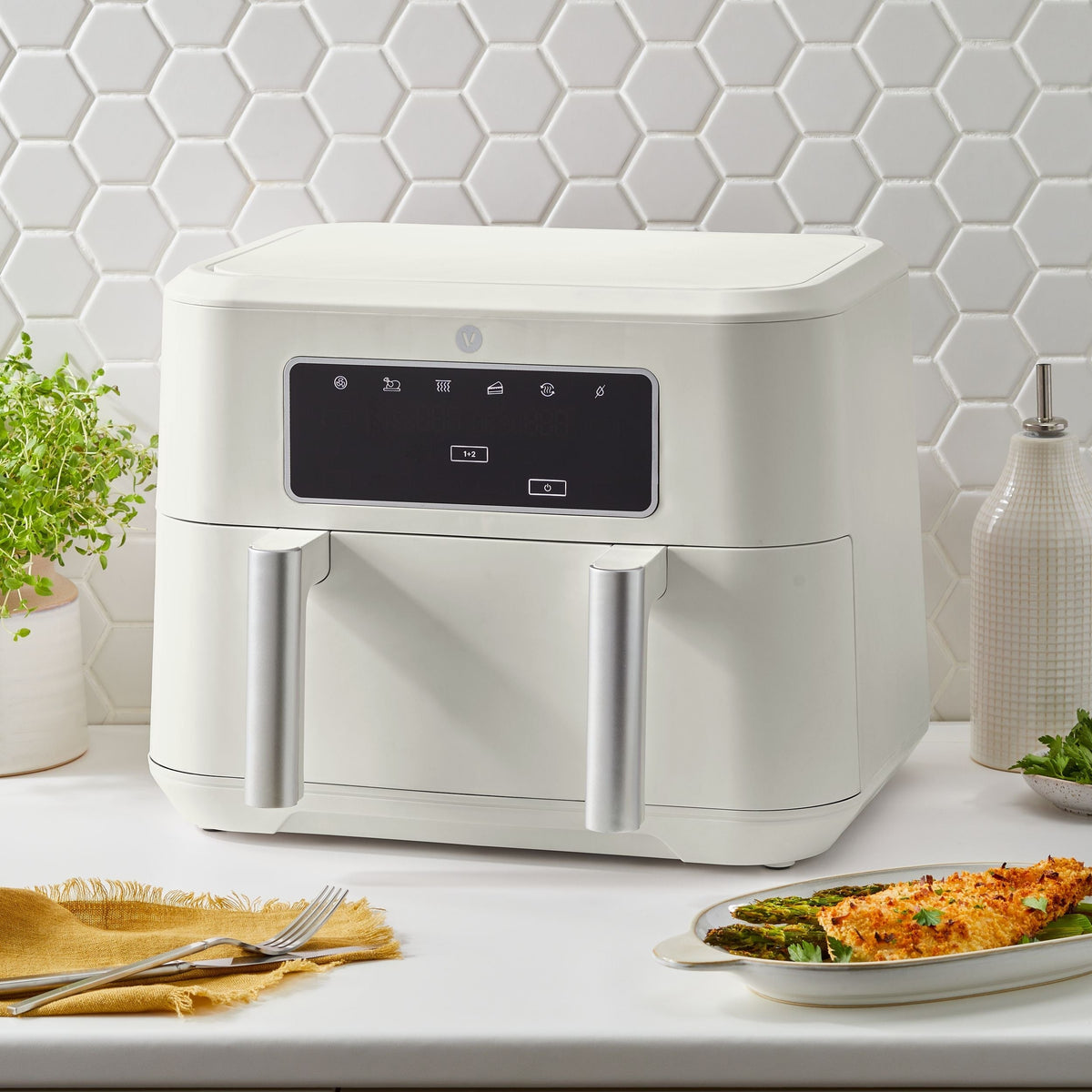 Colour Series Trizone Air Fryer, Shortbread Colour, 9-qt Z6X5 - product image 5